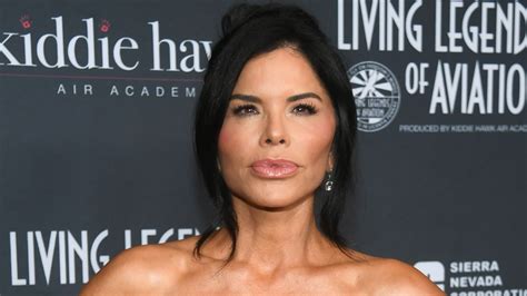 lauren sanchez boobs|Jeff Bezos Girlfriend Lauren Sanchez, 54, Puts on a Busty